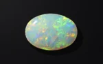 White Opal With Fire - 4.58 Carats - Image 2