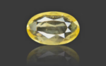 Yellow Sapphire - 3.73 Carat