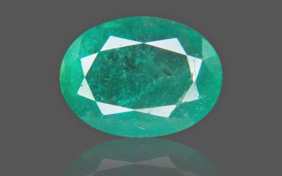 211-45.png Emerald - 4.69 Carat - Image 1