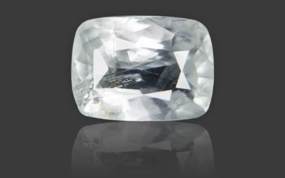 211-74-1.png White Sapphire - 5.96 Carat - Image 1