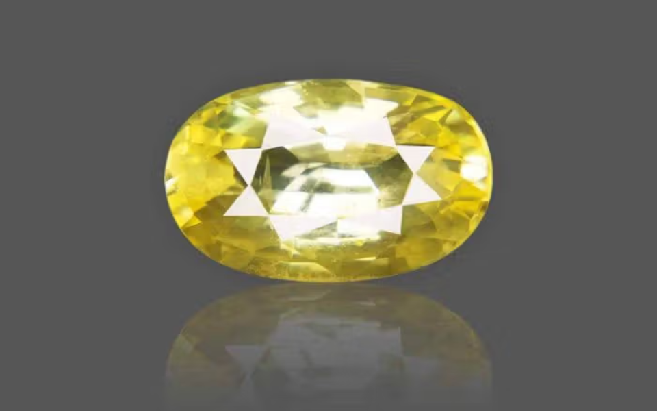 51.png Yellow Sapphire - 4.62 Carat - Image 1