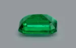 Minor Oil Vivid Green Emerald - 0.95 Carats - Image 4