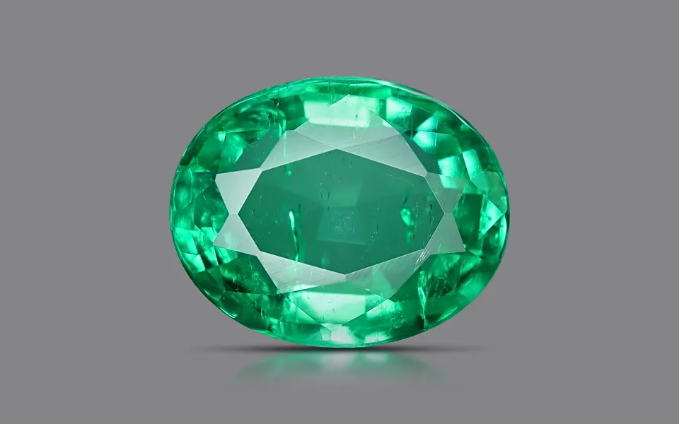 gp139349-1-230524 Minor Oil Emerald - 1.93 Carats - Image 1