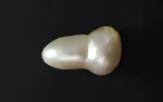 Natural Pearl - 9.38 Carats - Image 3