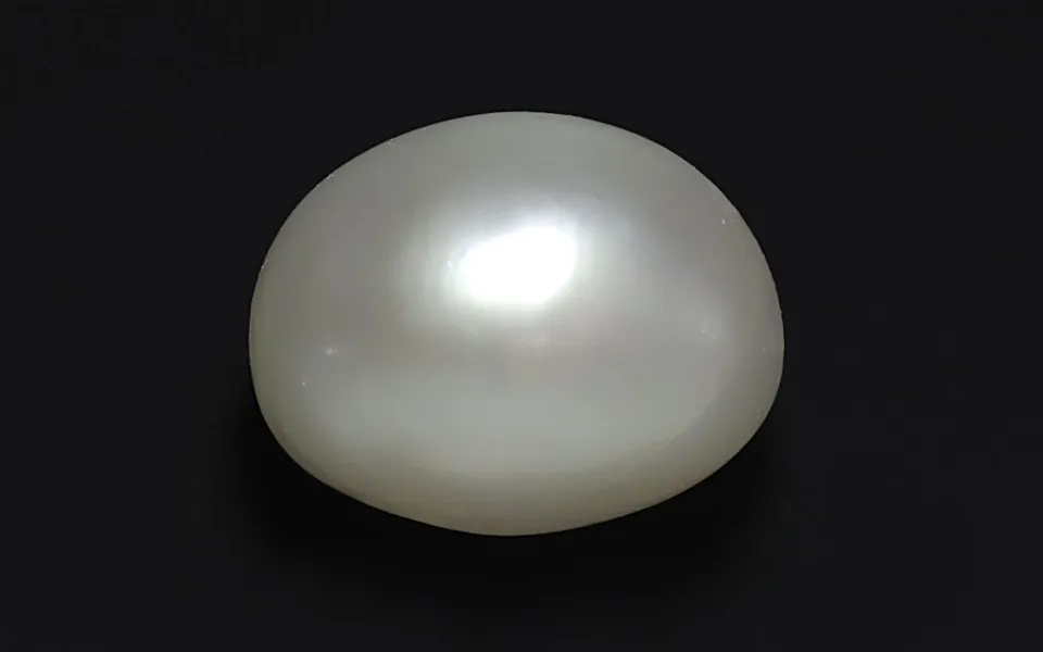 gp153788-1-131025 Natural Pearl - 4.37 Carats - Image 1