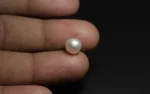 Natural Pearl - 2.89 Carats - Image 2