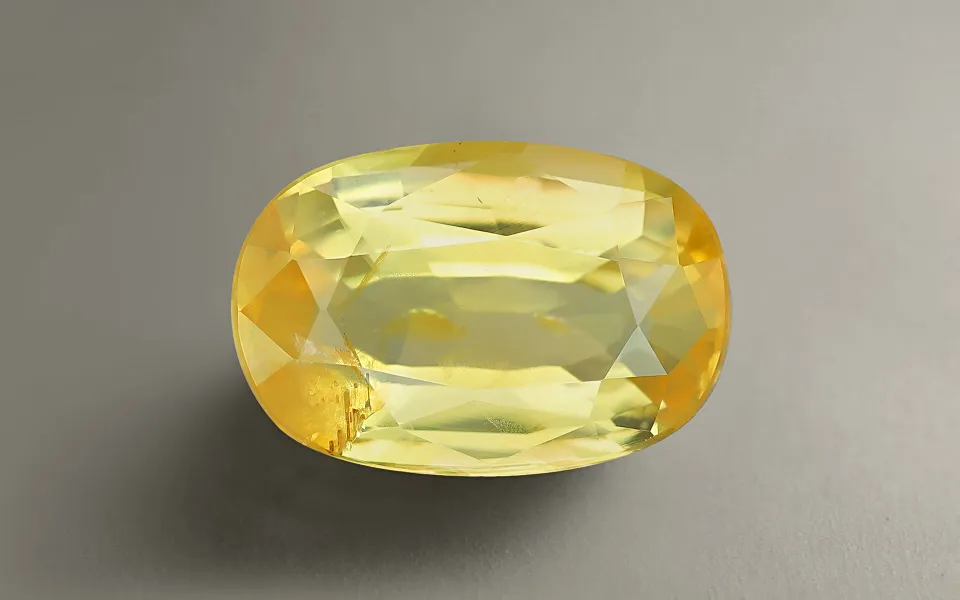 gp160805-1-230626 Yellow Sapphire - 3.92 Carats - Image 1