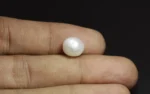 Natural Pearl - 5.83 Carats - Image 2