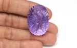 Peacock Carving in Amethyst - 72.38 Carats - Image 2