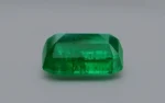 Deep Green Emerald - 3.71 Carats - Image 4